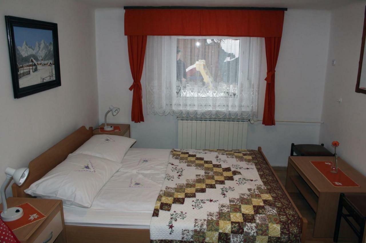 קרנייסקה גורה Apartma Albina מראה חיצוני תמונה