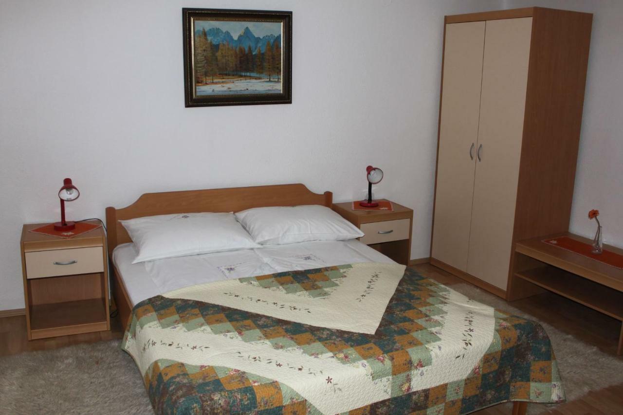 קרנייסקה גורה Apartma Albina מראה חיצוני תמונה